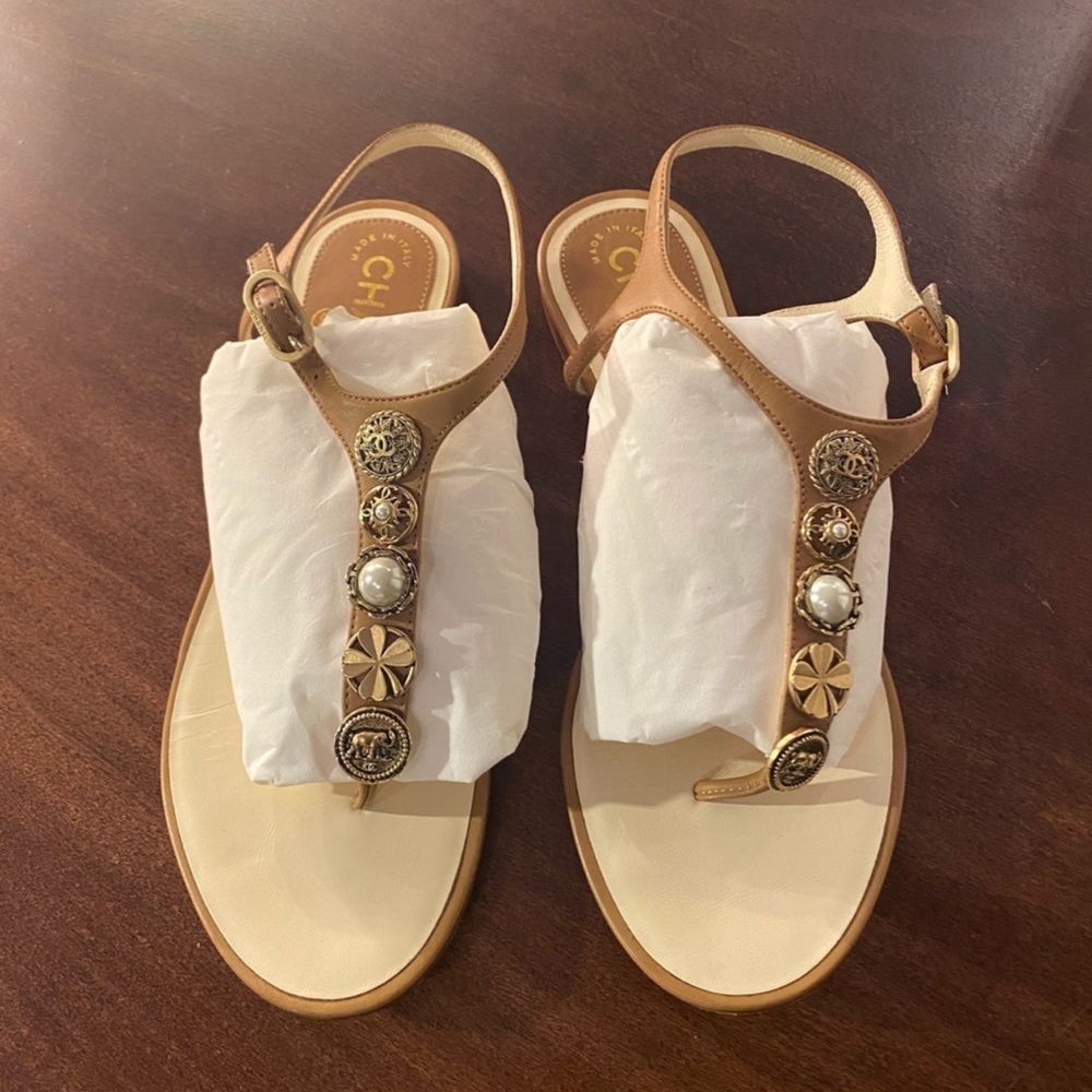 CHANEL SANDALS